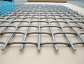 Flat top crimped wire mesh